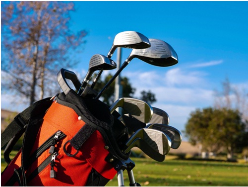 What Golf Bag Should I Buy?  Golf Bag Buying Guide 